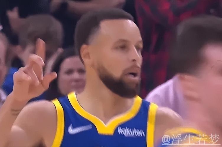 美媒：勇士近5场4次限制对手得分未破百，今日遭森林狼砍下127分